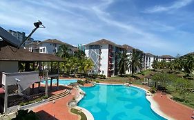 Smilez Homestay H102 & A306 At Pd Perdana Kondo Resort
