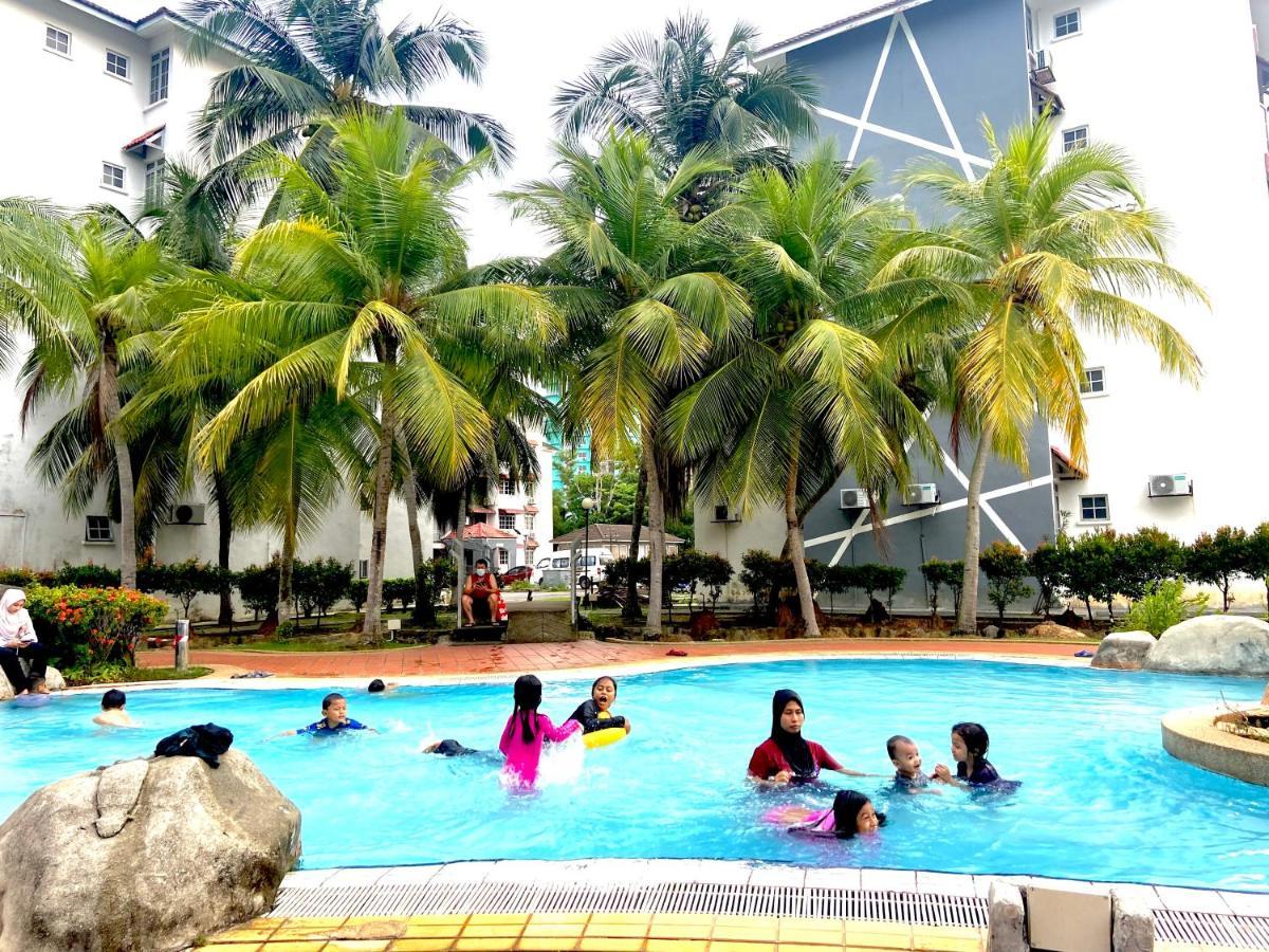 Smilez Homestay H102 & A306 At Pd Perdana Kondo Resort Port Dickson Luaran gambar